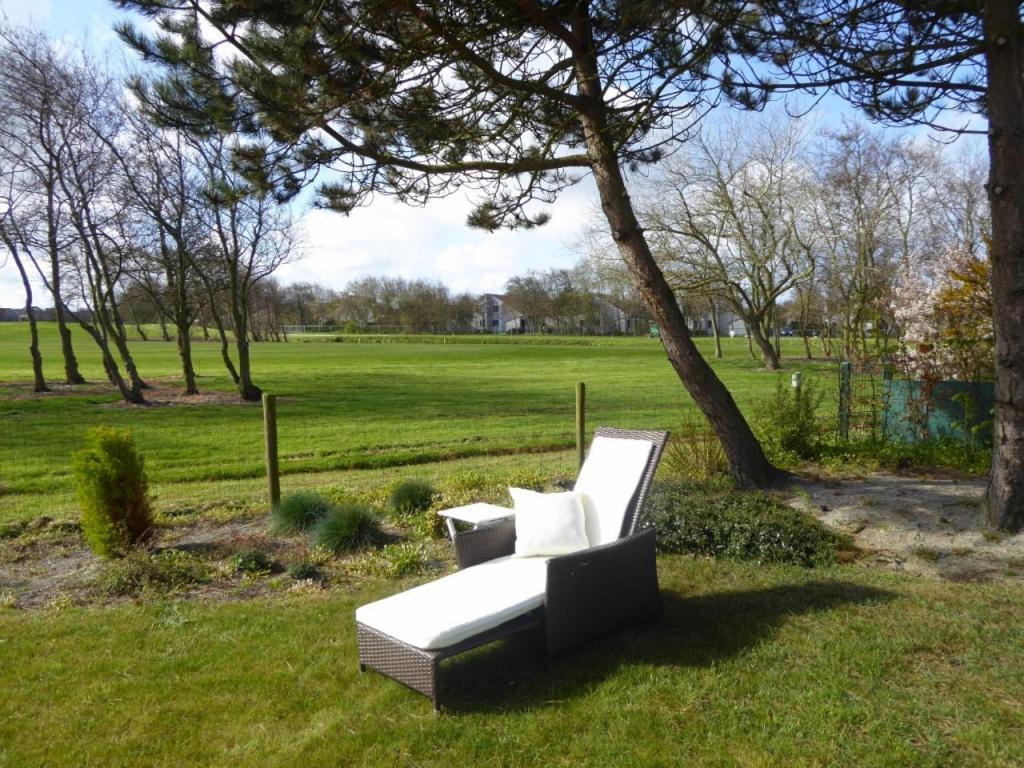 Villa Beach & Golf Julianadorp Exteriör bild
