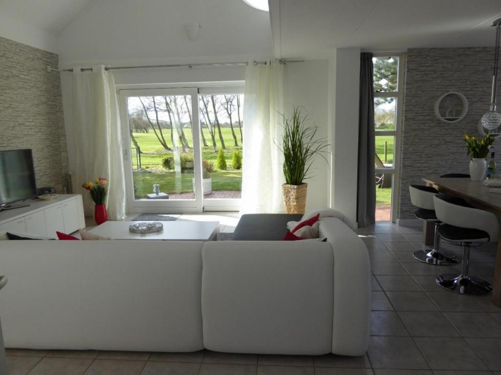 Villa Beach & Golf Julianadorp Exteriör bild
